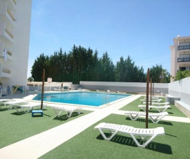 Apartamento T1 com piscina, em Montechoro, Albufeira, Algarve