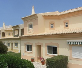 Fairviews Villa on Boavista Golf Resort