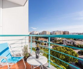 Lagos Solar apartment with roof terrace