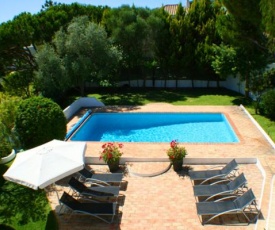 Almancil Villa Sleeps 10 Pool Air Con WiFi T607997