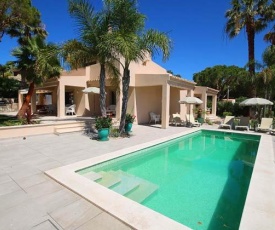 Almancil Villa Sleeps 8 Pool Air Con WiFi T607887