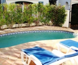 Vale do Garrao Villa Sleeps 4 Pool Air Con WiFi