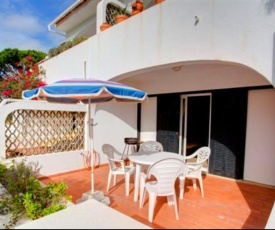 Vale do Lobo Apartment Sleeps 1 Air Con WiFi