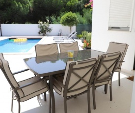 Vale do Lobo Villa Sleeps 6 Pool Air Con WiFi