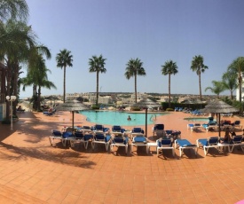 Spacious apartment - Porto de Mós beach