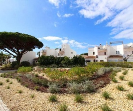 Vale do Lobo Villa Sleeps 6 T607838