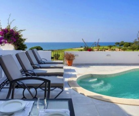 Vale do Lobo Villa Sleeps 7 Pool Air Con WiFi