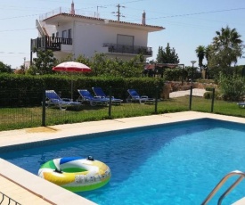 Villa Mila - 3 Bedroom Apartment with pool