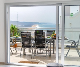 Sky Terrace - Sea Views & BBQ by Silver Prop