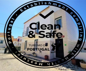 Peniche Surf Lodge 1