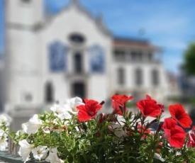 Feel Aveiro - Church View