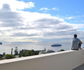 3 Bedroom Ocean View Penthouse Funchal