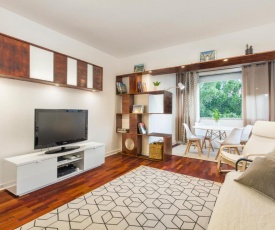 Carcavelos Beach Apartment