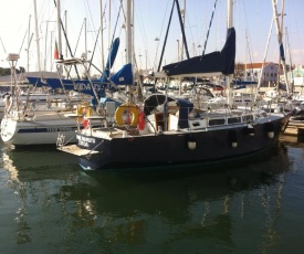 Boat at Lisbon - Vahine