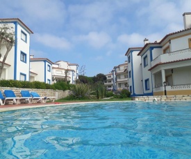 Apartamento em D'el Rey-Obidos Beach & Surf