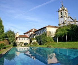 Casa dos Assentos de Quintiaes