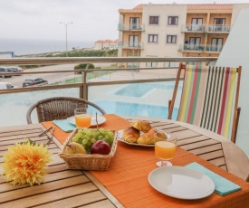 Like-home Apt with pool, sea view and garage