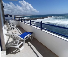 Cliff House next to beach