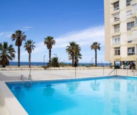 Wonderful Studio Apartment in front of the beach