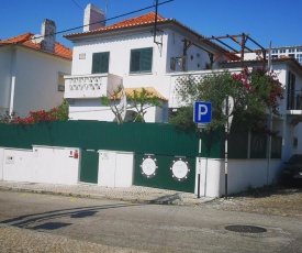 Caparica Surf Villa