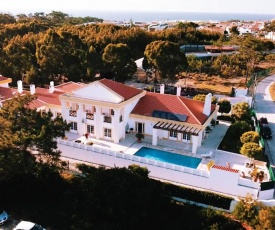 CLIFF Surf House