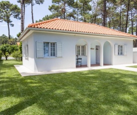 CASA AROEIRA - Beach bungalow near Lisbon