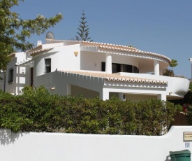 Alto Club Villa Oleander