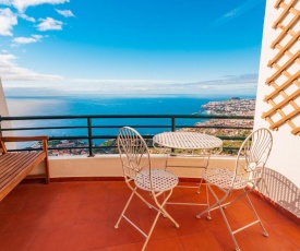 Feels Like Home Funchal Ocean View with Pool