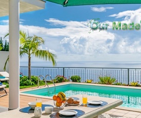 Casa Amaro Mar by OurMadeira