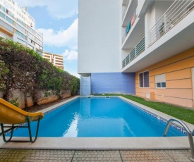 B44 - Alto do Quintao Central Apartment