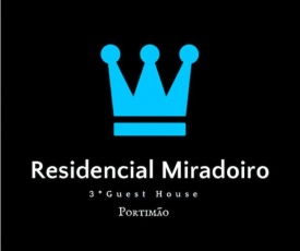 Residencial Miradoiro Guest House