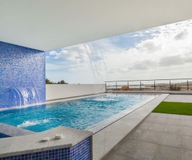 Villa Ria Alvor- Swimming pool, Jacuzzi, Sauna & Steam room