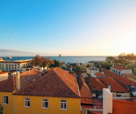 Old Town Apartment Sea View
