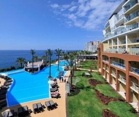 Pestana Promenade Ocean Resort Hotel