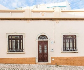 Casa Moreira