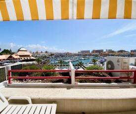 Home Out Luxury Marina Apartment - 2 Bedrooms Sea View