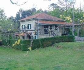 Casa de Granito Charmosa