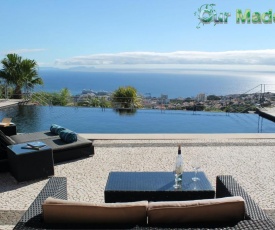 Villa Luz by OurMadeira