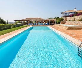 Boliqueime Villa Sleeps 8 Pool Air Con