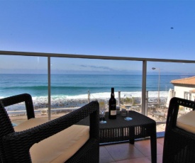 Charming Apartment On The Beach