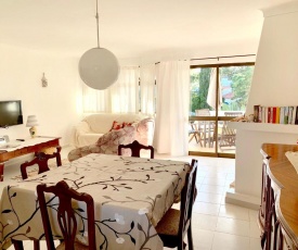 Apartment with 2 bedrooms in Carvoeiro with shared pool enclosed garden and WiFi 500 m from the beach