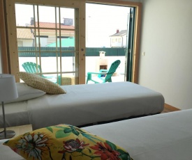 Oporto Surf Lodge