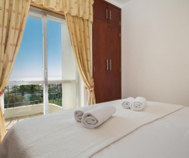 Seaview Apartment H