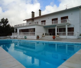 Large Villa with pool and panoramic view