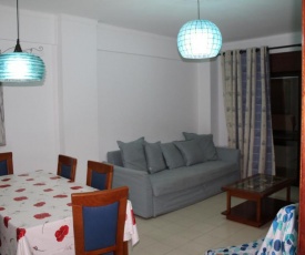 Cozy Apartment in Quarteira