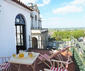 CASA DO LARGO DO COLÉGIO