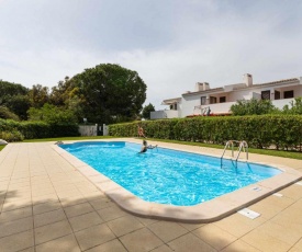 Stunning Barracuda Apartments 5 mins driving from Vilamoura