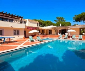 Quinta do Lago Villa Sleeps 10 Pool Air Con WiFi