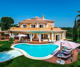 Quinta do Lago Villa Sleeps 14 Pool Air Con WiFi